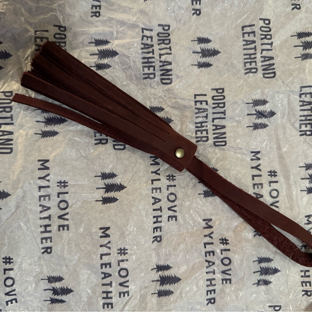 Portland Leather Rich Brown Leather Tassel
